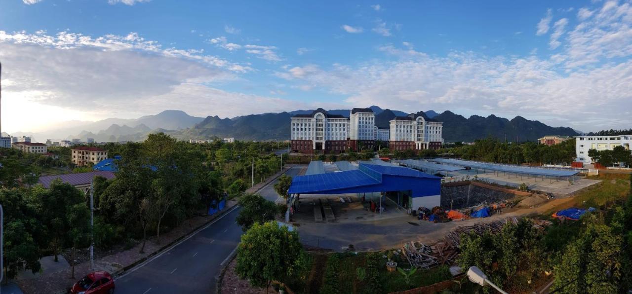 Minh Son Hotel Ta Lan Than Zewnętrze zdjęcie