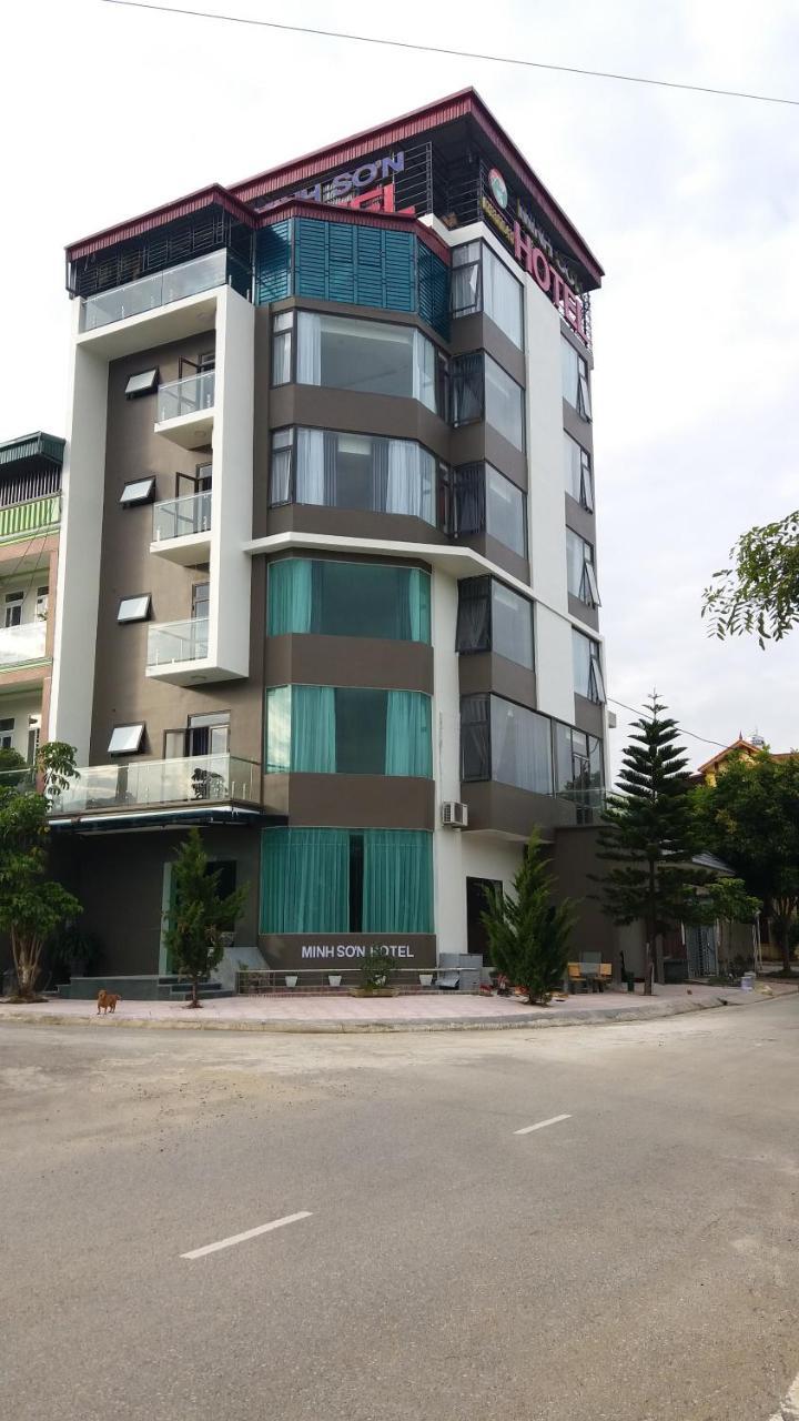 Minh Son Hotel Ta Lan Than Zewnętrze zdjęcie